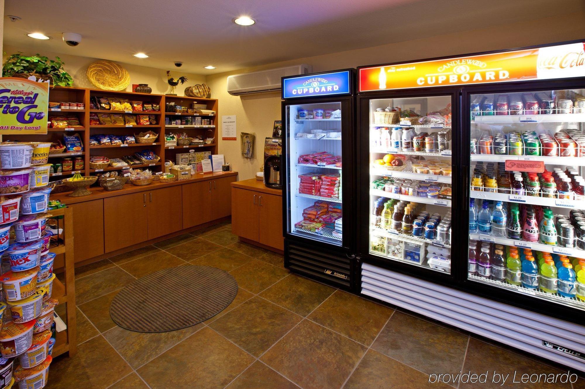 Candlewood Suites Louisville Airport By Ihg Екстер'єр фото