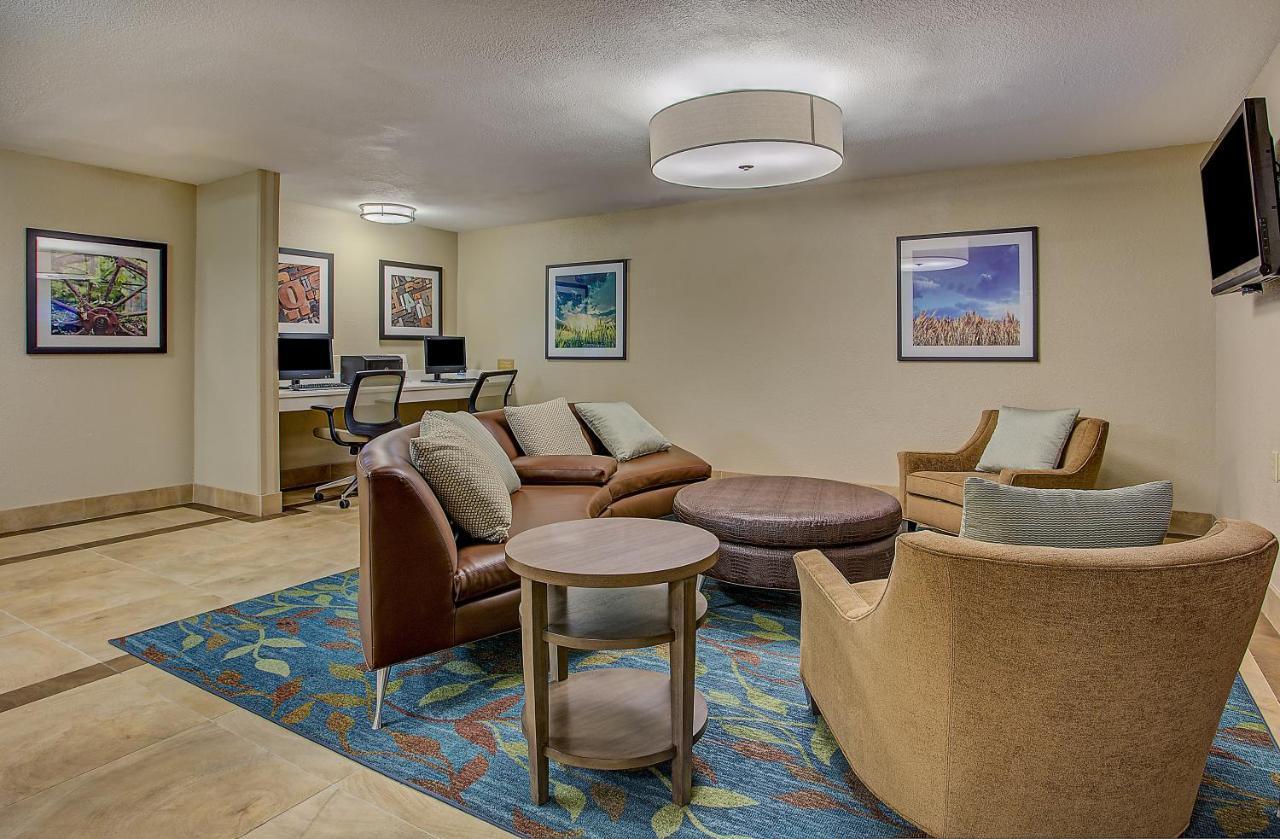 Candlewood Suites Louisville Airport By Ihg Екстер'єр фото